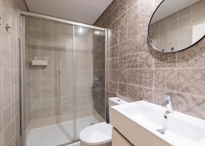 Essence By Minhos Guest Braga